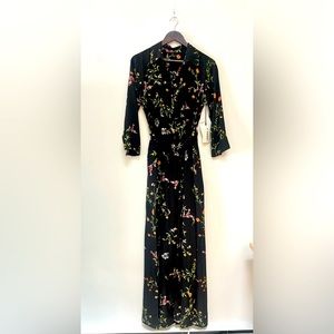 L’AGENCE new, never worn . Silk shirt dress. Black with floral. Very long